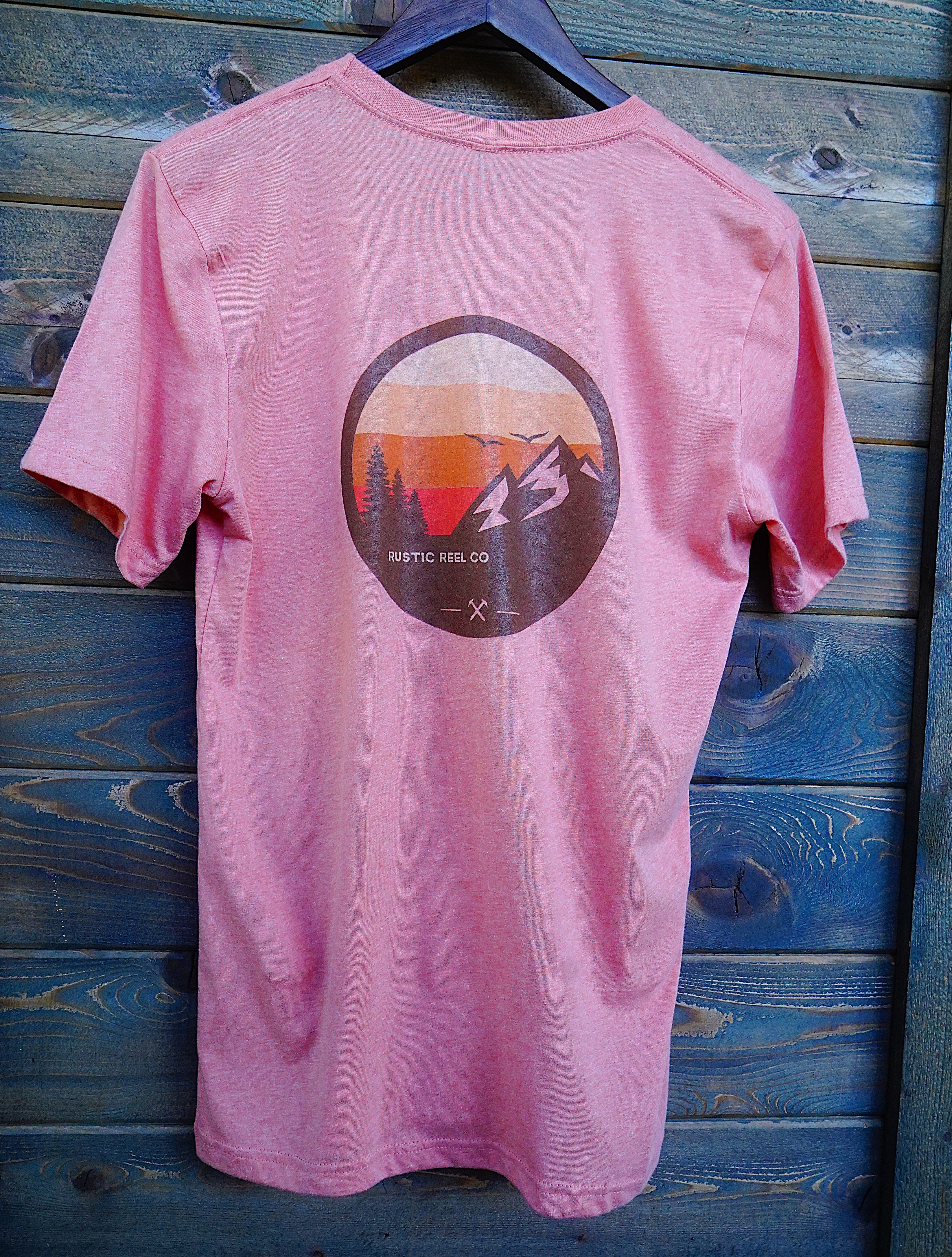 Mountain Circle Tee – Rustic Reel Co.